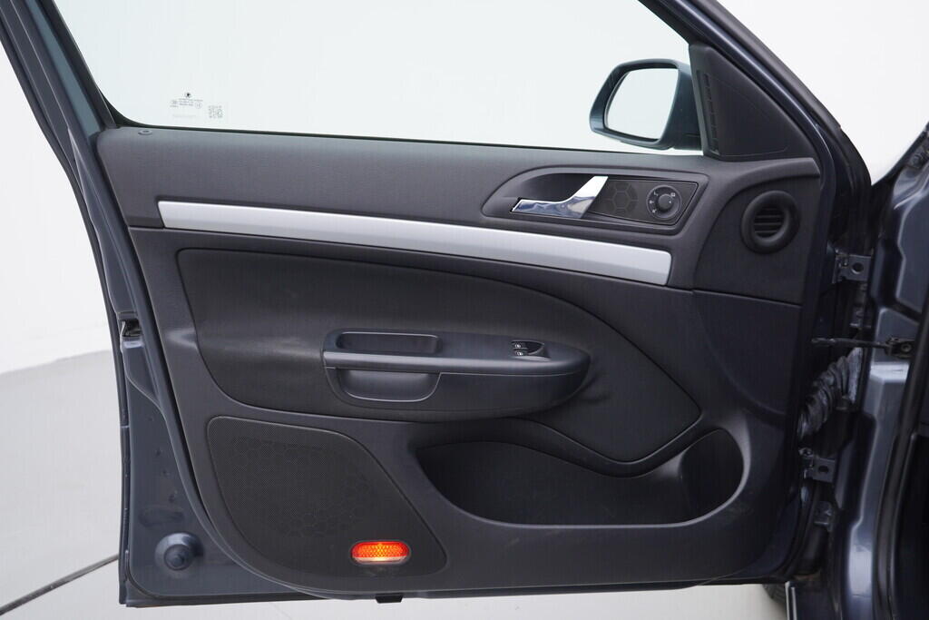 OV190V08621_19.webp_OCTAVIA Elegance 1.9 TDI 77 kW manuál