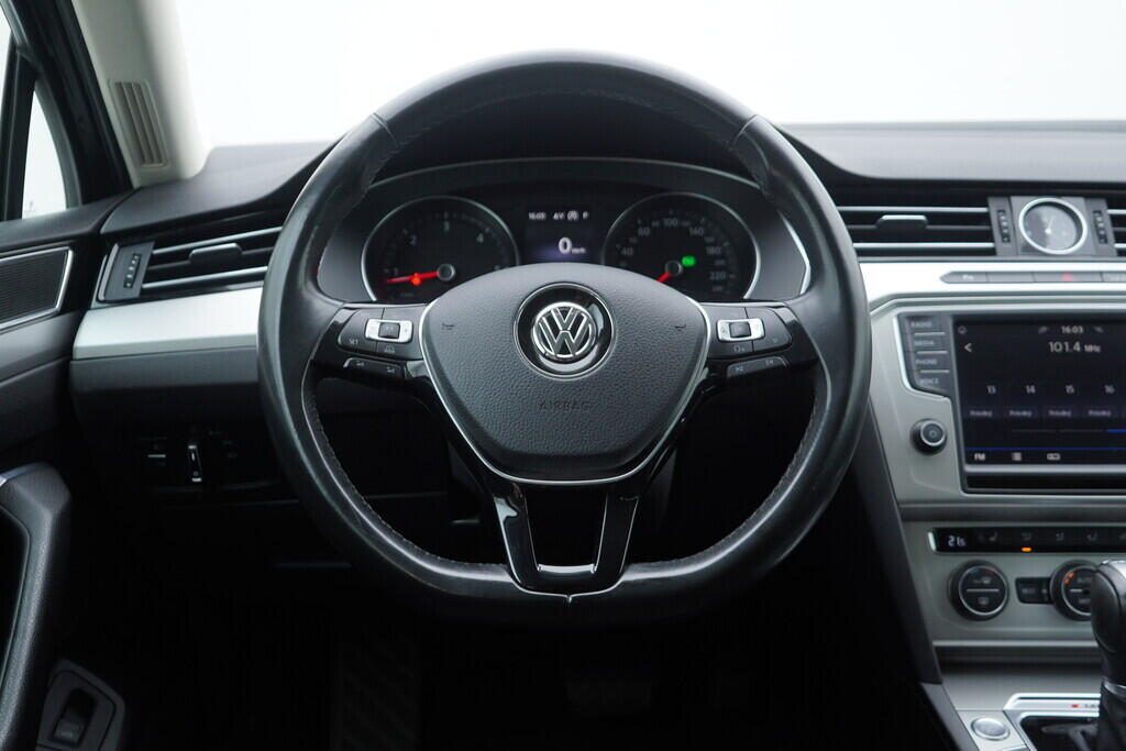 OV190V08623_29.webp_PASSAT VARIANT Comfortline 2.0 TDI 140 kW automat