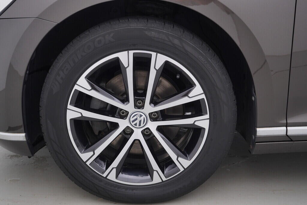 OV190V08623_47.webp_PASSAT VARIANT Comfortline 2.0 TDI 140 kW automat