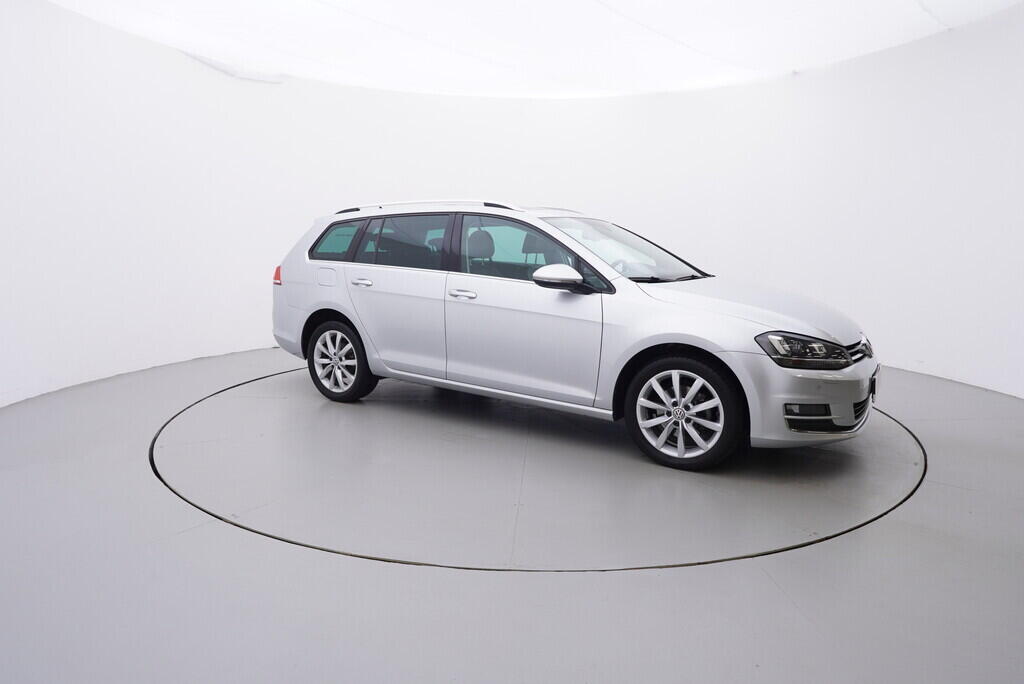 OV190V08625_16.webp_GOLF VARIANT Highline 1.4 TSI 92 kW automat