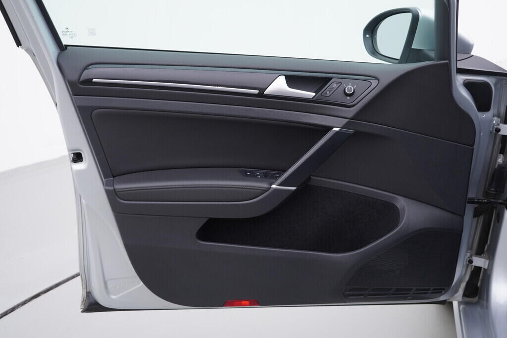 OV190V08625_19.webp_GOLF VARIANT Highline 1.4 TSI 92 kW automat