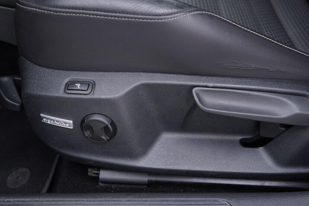 OV190V08625_22.webp_GOLF VARIANT Highline 1.4 TSI 92 kW automat