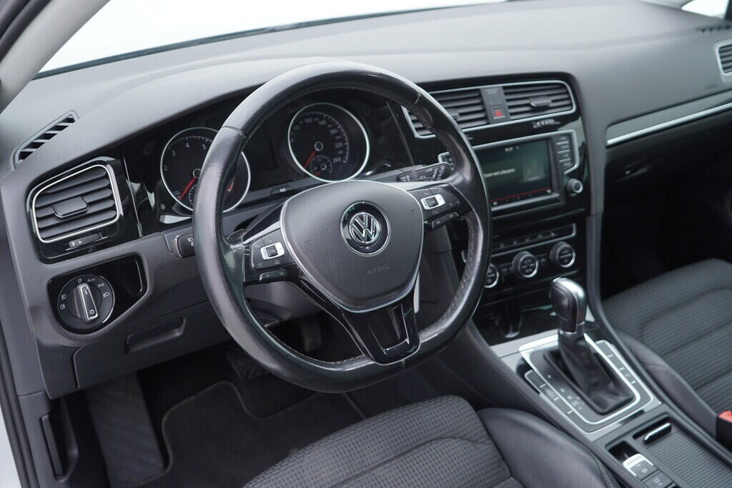 OV190V08625_23.webp_GOLF VARIANT Highline 1.4 TSI 92 kW automat