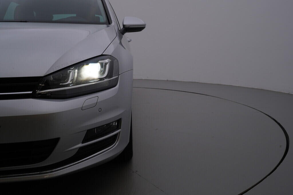 OV190V08625_43.webp_GOLF VARIANT Highline 1.4 TSI 92 kW automat