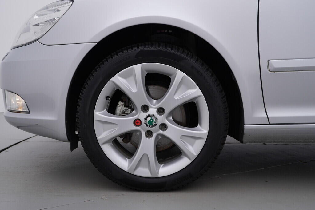 OV190V08626_39.webp_OCTAVIA Elegance 2.0 TDI 103 kW automat