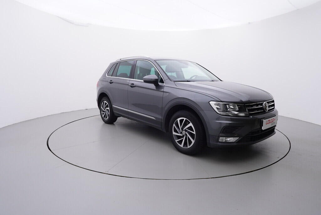 OV190V08627_16.webp_TIGUAN Sound 2.0 TSI 132 kW automat