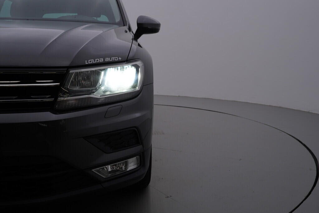 OV190V08627_43.webp_TIGUAN Sound 2.0 TSI 132 kW automat