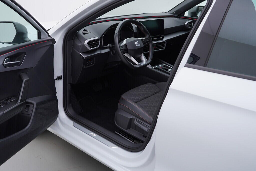 OV190V08628_18.webp_LEON ST FR 2.0 TDI 110 kW automat