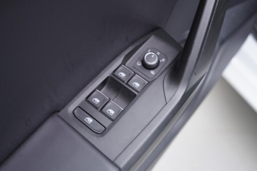 OV190V08628_20.webp_LEON ST FR 2.0 TDI 110 kW automat
