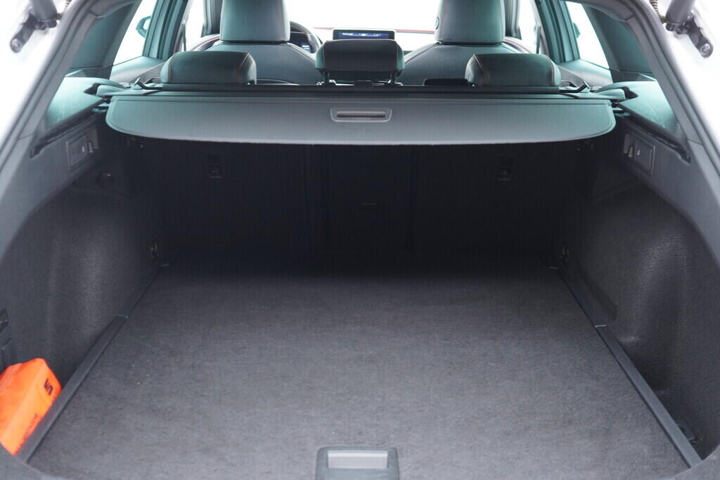OV190V08628_38.webp_LEON ST FR 2.0 TDI 110 kW automat