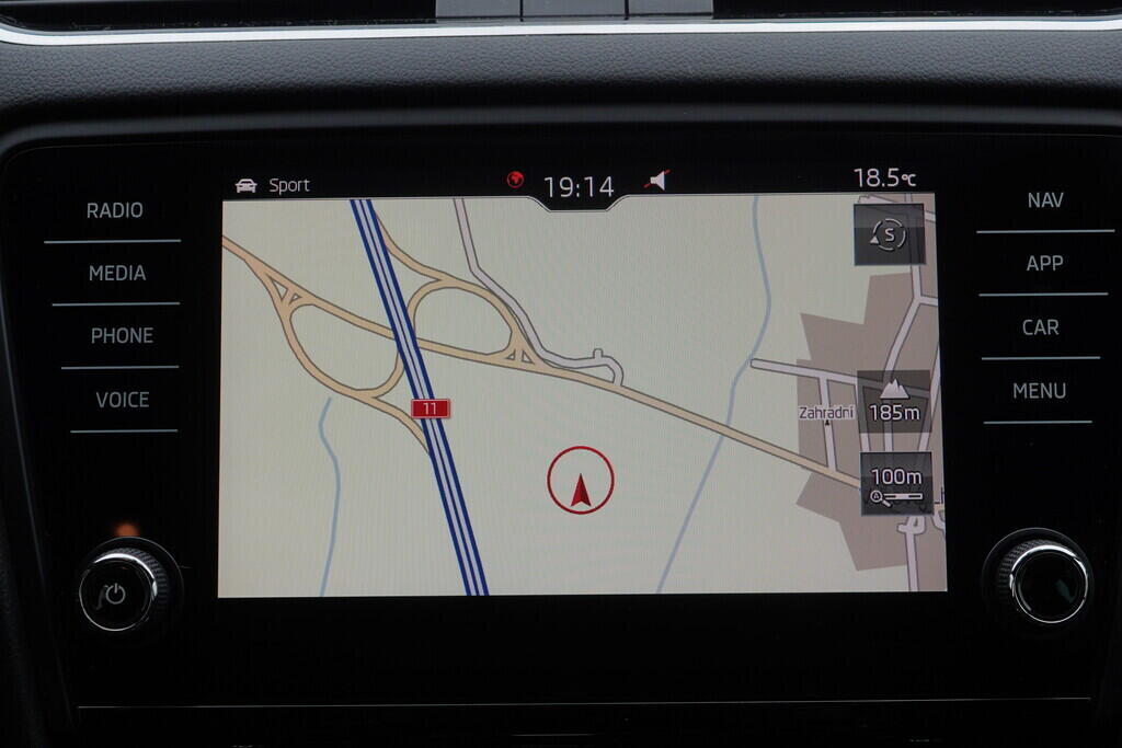 OV190V08629_33.webp_OCTAVIA RS 2.0 TDI 135 kW automat