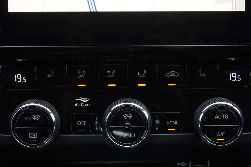 OV190V08629_34.webp_OCTAVIA RS 2.0 TDI 135 kW automat