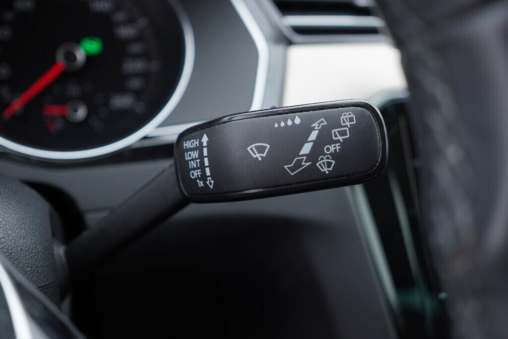 OV190V08630_25.webp_PASSAT VARIANT Highline 2.0 TDI 110 kW automat