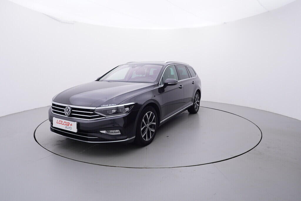 OV190V08631_10.webp_PASSAT VARIANT Elegance 2.0 TDI 110 kW automat, DPH