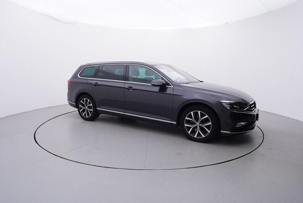OV190V08631_16.webp_PASSAT VARIANT Elegance 2.0 TDI 110 kW automat, DPH