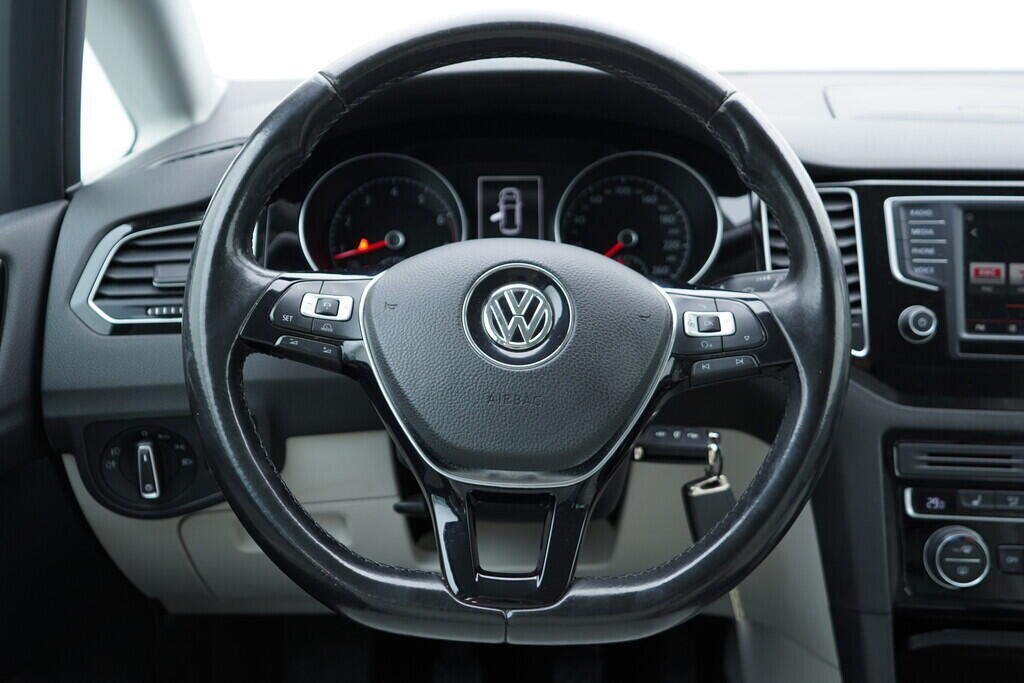 OV190V08632_27.webp_GOLF SPORTSVAN Carat 1.4 TSI 92 kW manuál