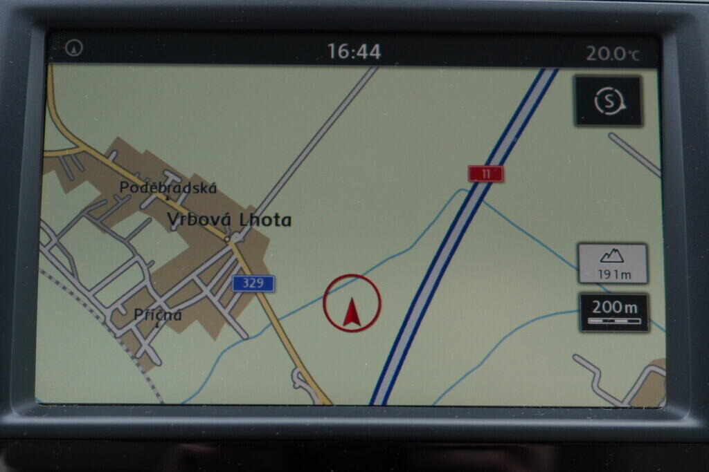 OV190V08632_32.webp_GOLF SPORTSVAN Carat 1.4 TSI 92 kW manuál