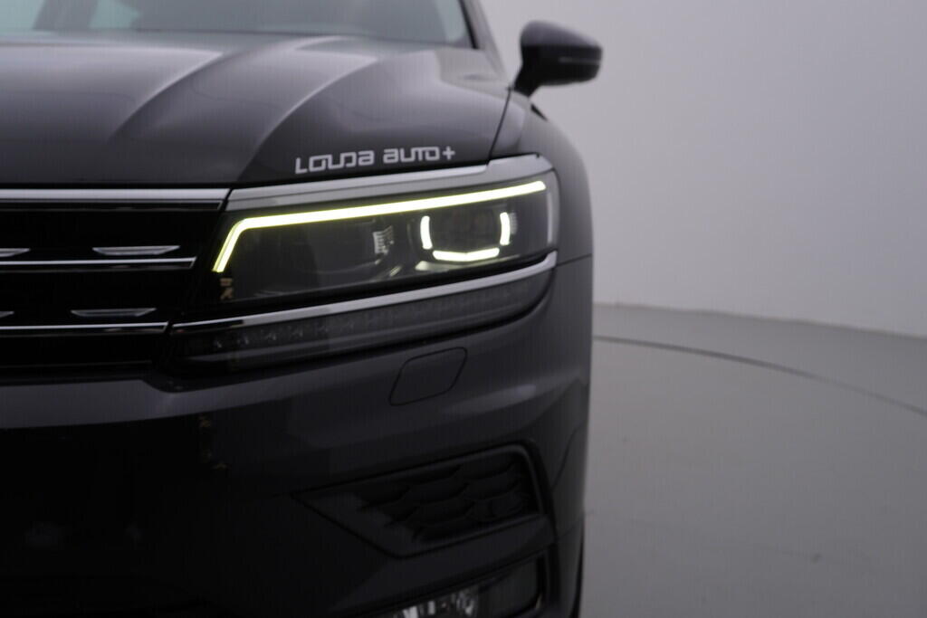 OV190V08634_44.webp_TIGUAN Elegance 2.0 TSI 140 kW automat, DPH