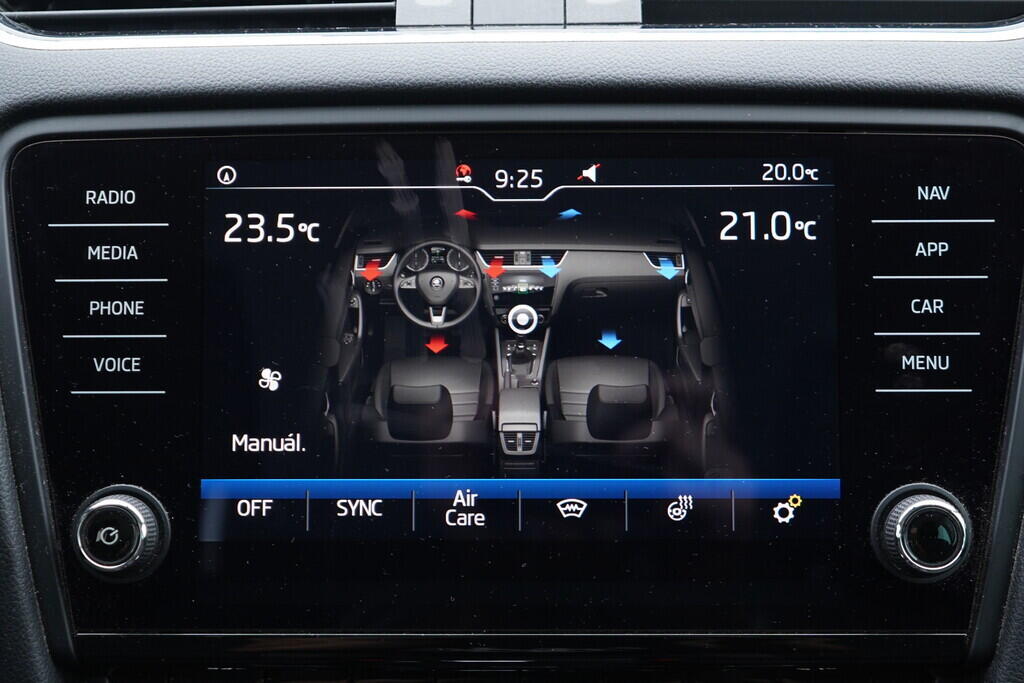 OV190V08635_32.webp_OCTAVIA Scout 2.0 TDI 110 kW automat