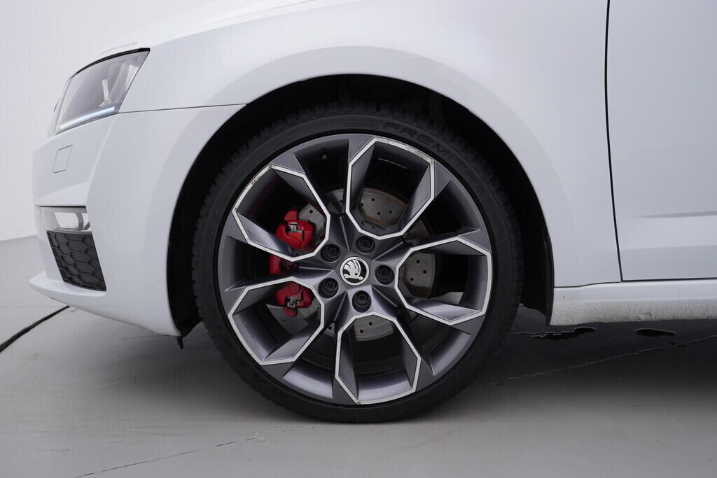 OV190V08636_46.webp_OCTAVIA RS 2.0 TDI 135 kW automat