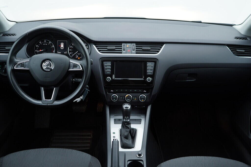 OV190V08639_25.webp_OCTAVIA Style 1.4 TSI 110 kW automat
