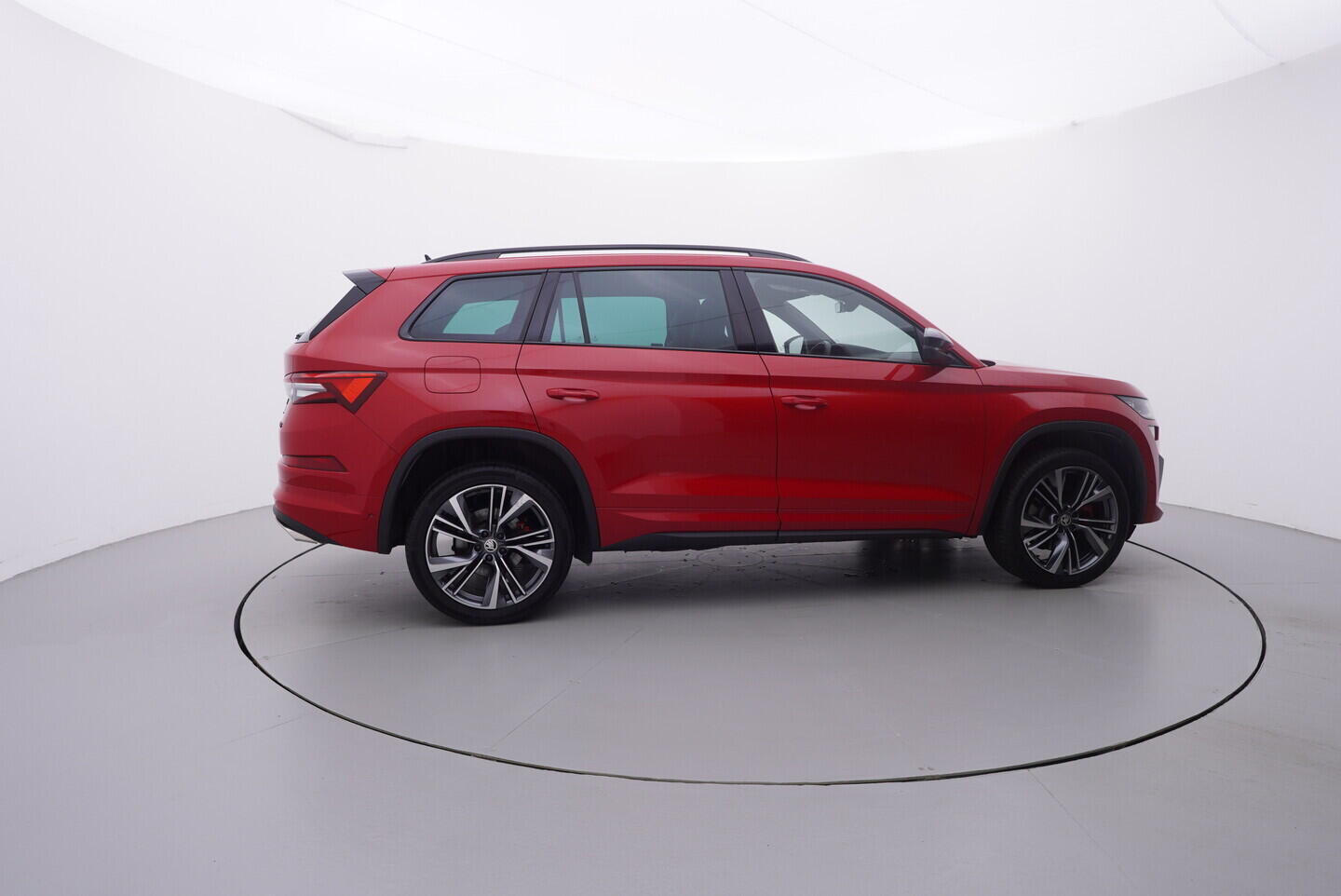 OV190V08642_15.webp_KODIAQ RS 2.0 TSI 180 kW automat, DPH