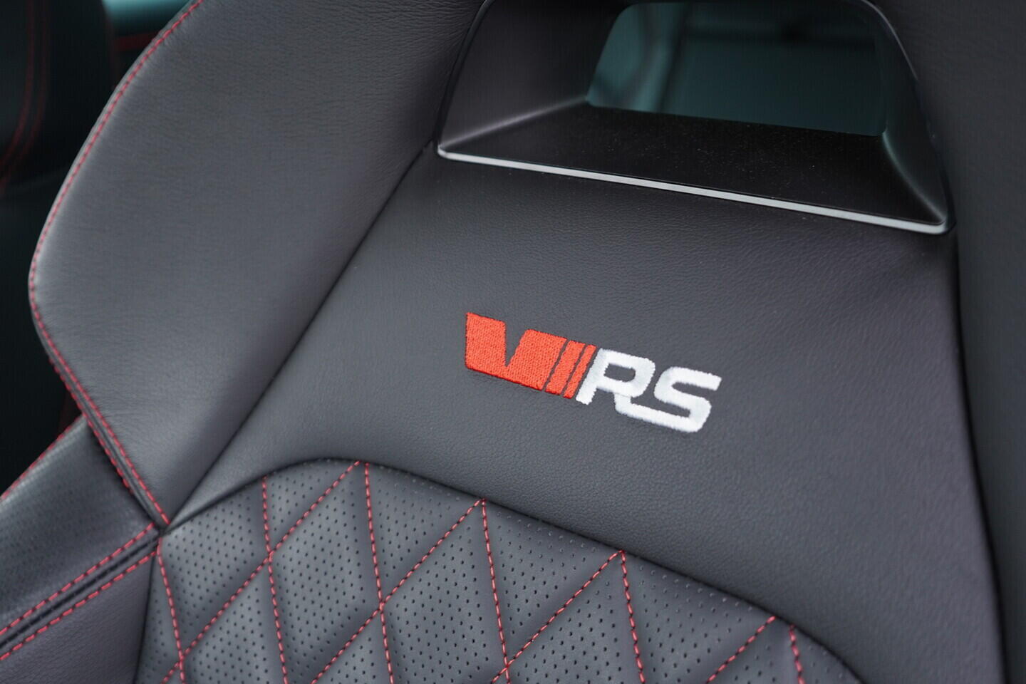 OV190V08642_25.webp_KODIAQ RS 2.0 TSI 180 kW automat, DPH