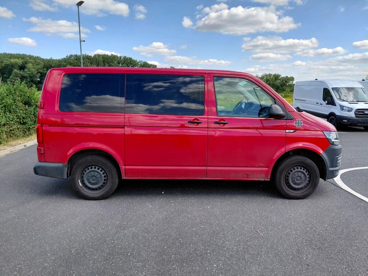 OV190V08644_12.webp_TRANSPORTER 6.1 GO! 2.0 TDI 75 kW manuál