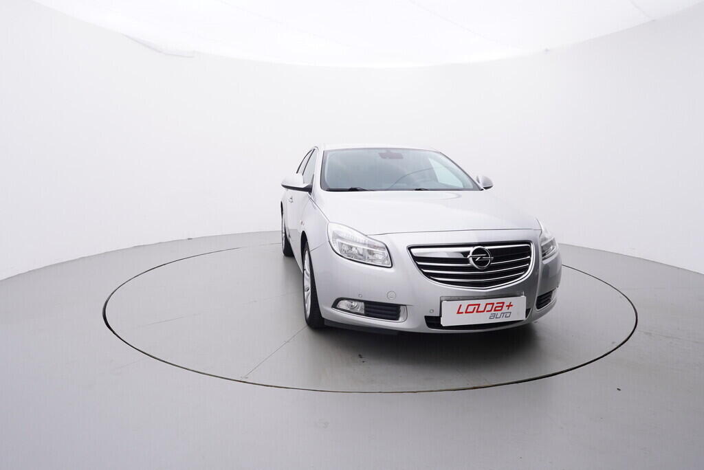 OV190V08645_17.webp_INSIGNIA  1.8  103 kW manuál