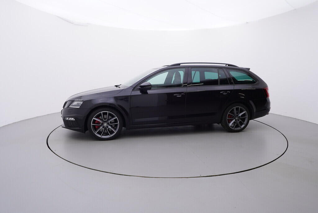OV190V08649_11.webp_OCTAVIA RS 2.0 TSI 180 kW automat