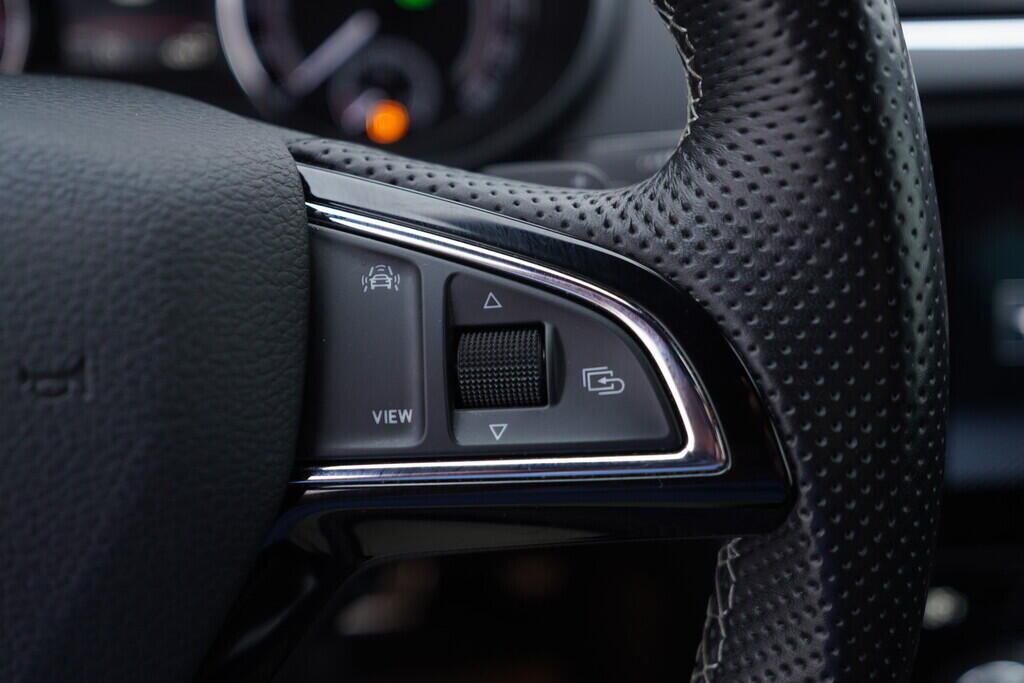 OV190V08649_29.webp_OCTAVIA RS 2.0 TSI 180 kW automat