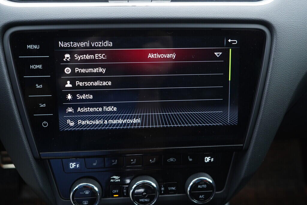 OV190V08649_34.webp_OCTAVIA RS 2.0 TSI 180 kW automat