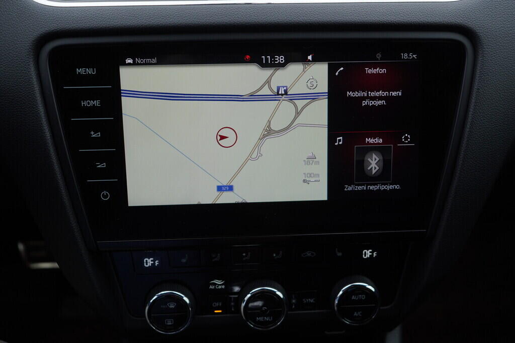 OV190V08649_35.webp_OCTAVIA RS 2.0 TSI 180 kW automat