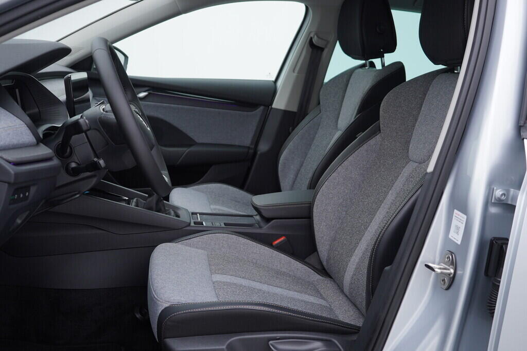 OV190V08655_23.webp_OCTAVIA Top Selection 1.5 TSI 110 kW manuál, DPH
