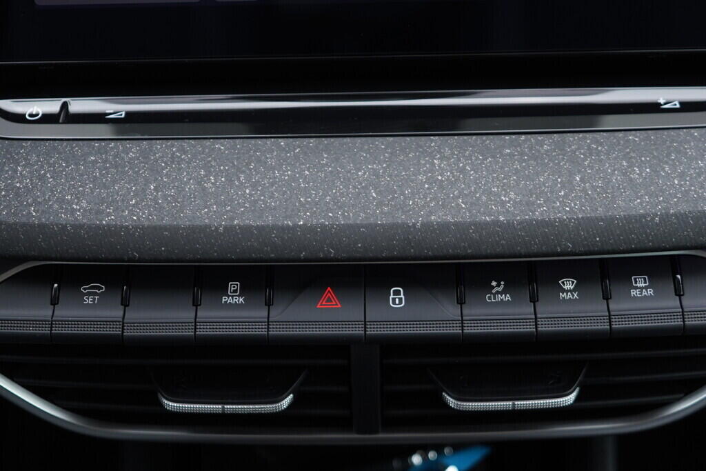 OV190V08655_33.webp_OCTAVIA Top Selection 1.5 TSI 110 kW manuál, DPH