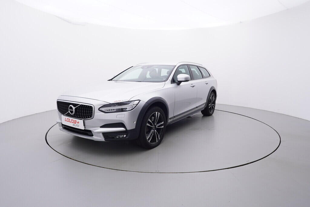 OV190V08660_10.webp_V90 Cross Country 2.0  173 kW automat, DPH