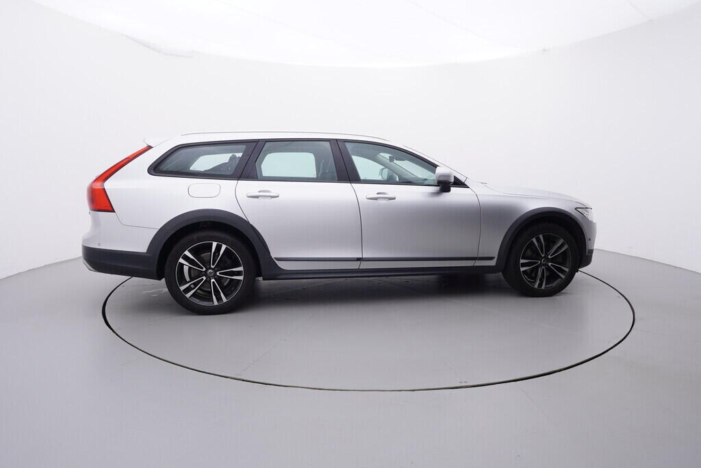 OV190V08660_15.webp_V90 Cross Country 2.0  173 kW automat, DPH