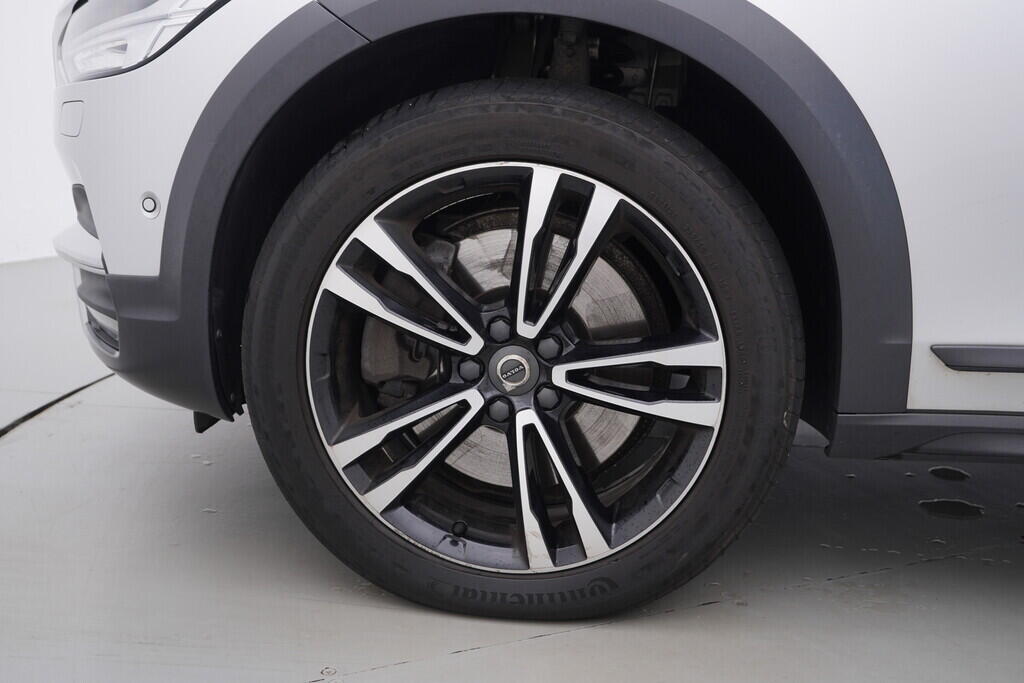 OV190V08660_49.webp_V90 Cross Country 2.0  173 kW automat, DPH