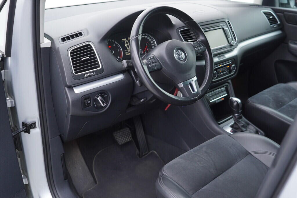 OV190V08664_22.webp_SHARAN Highline 2.0 TDI 125 kW automat