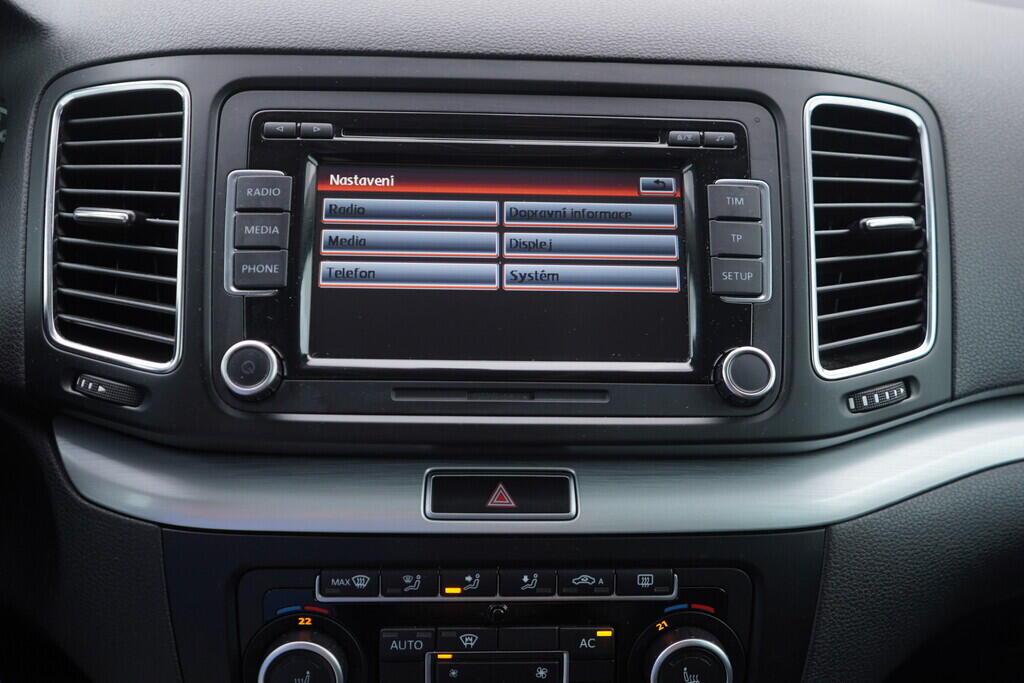 OV190V08664_33.webp_SHARAN Highline 2.0 TDI 125 kW automat
