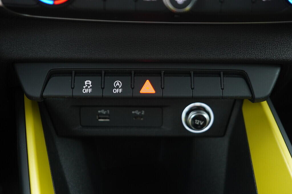 OV190V08665_35.webp_A1 S-LINE 1.0 TSI 85 kW automat