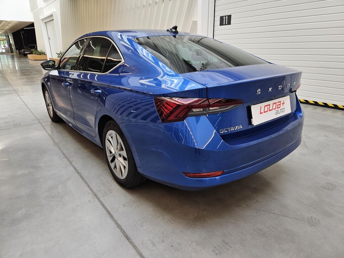 OV190V08666_15.webp_OCTAVIA Style Plus 1.5 TSI 110 kW manuál