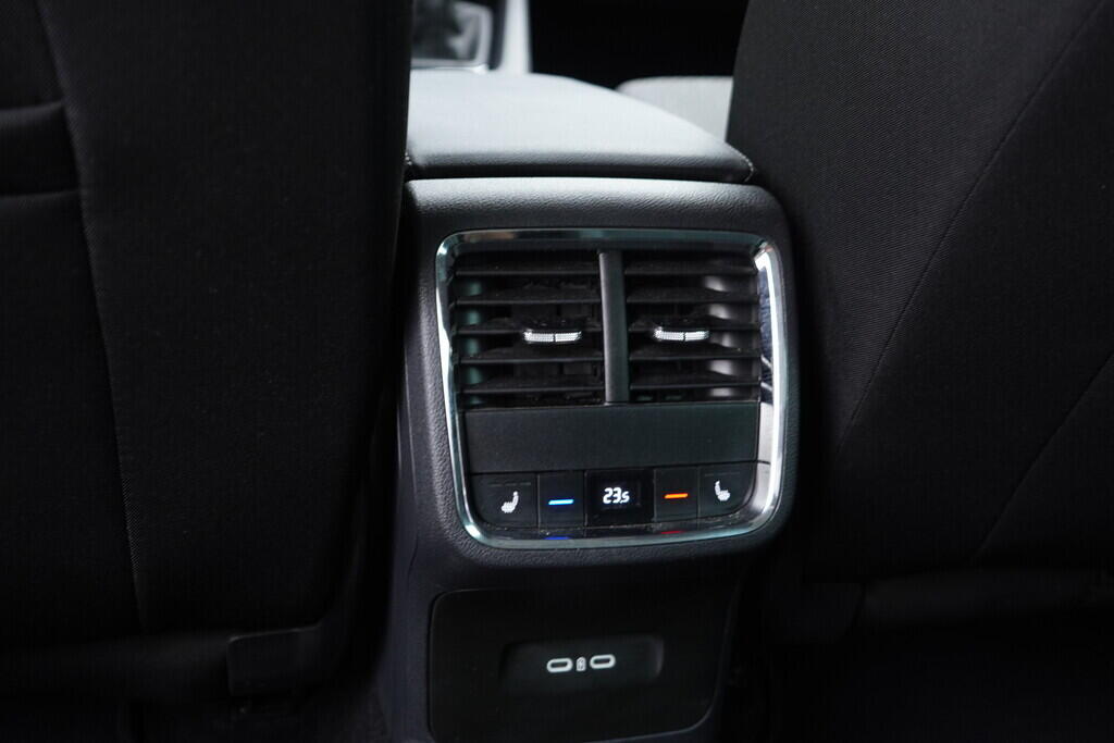 OV190V08666_38.webp_OCTAVIA Style Plus 1.5 TSI 110 kW manuál