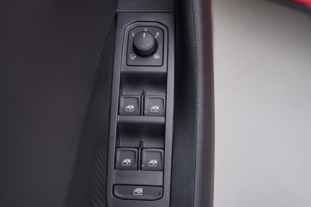 OV190V08667_20.webp_KAMIQ Monte Carlo 1.0 TSI 85 kW automat, DPH