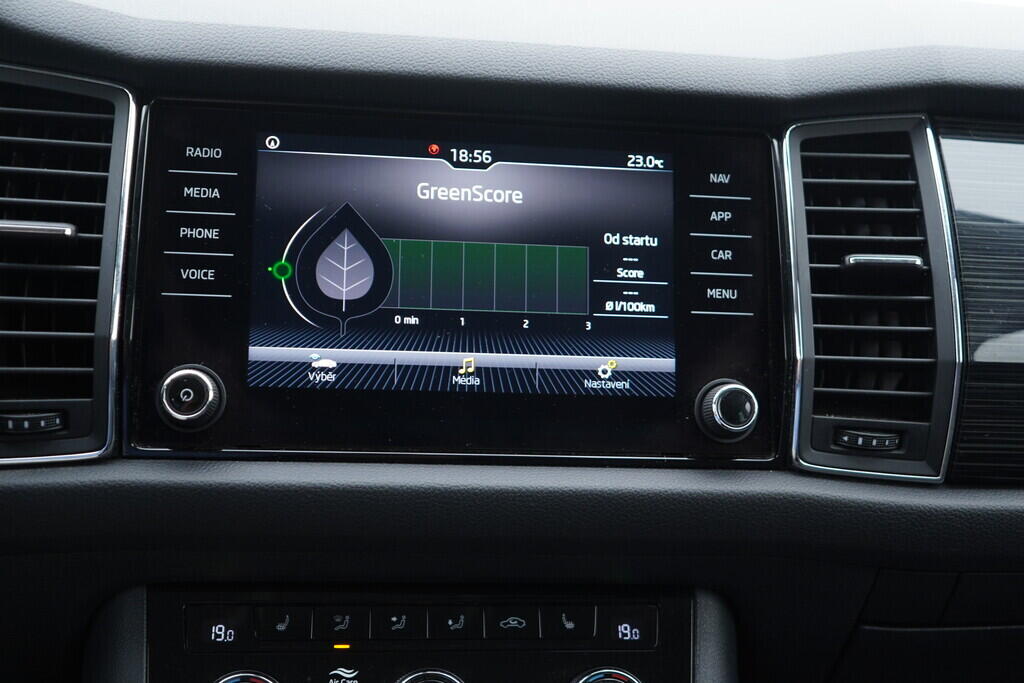 OV190V08678_34.webp_KODIAQ Style 2.0 TDI 140 kW automat