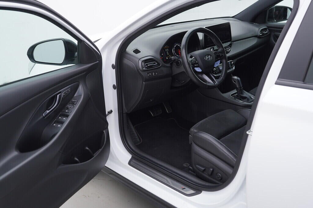 OV190V08680_18.webp_I30 FASTBACK N 2.0  206 kW automat