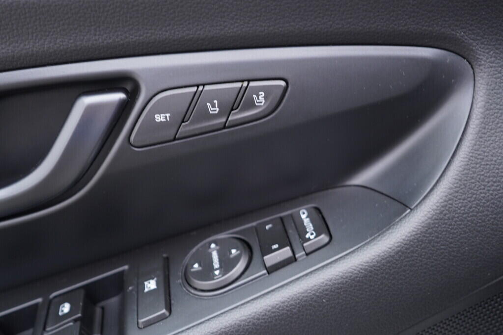 OV190V08680_21.webp_I30 FASTBACK N 2.0  206 kW automat