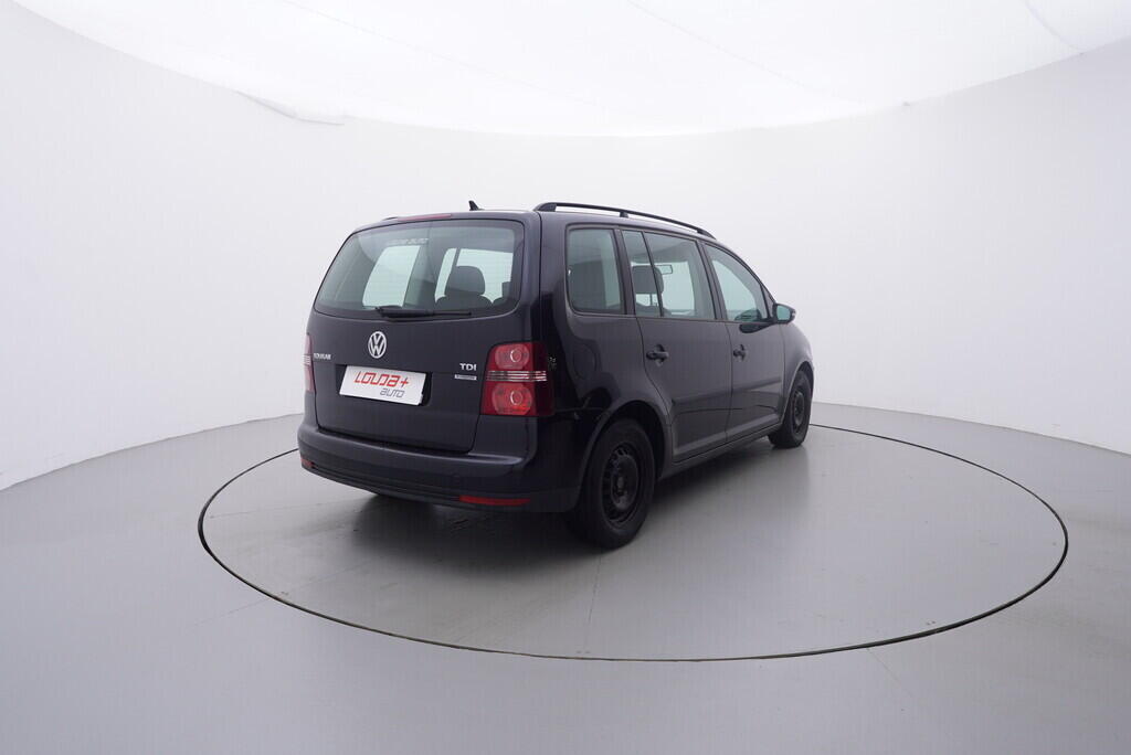 OV190V08682_14.webp_TOURAN  1.9 TDI 77 kW manuál