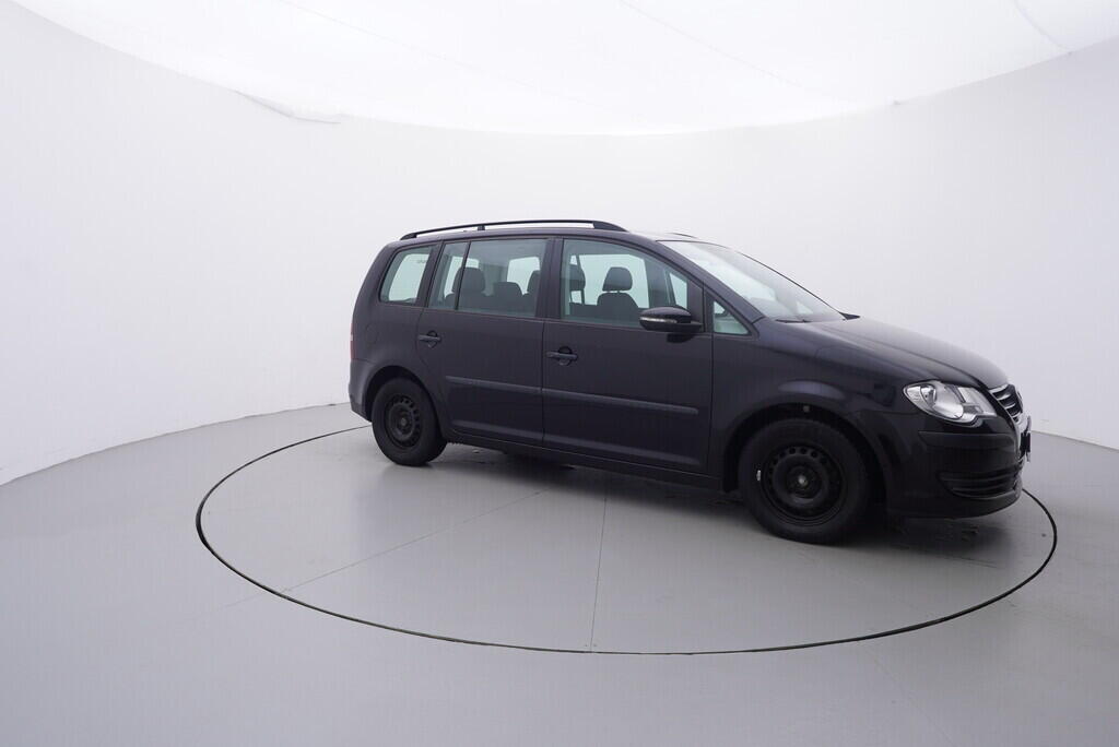 OV190V08682_16.webp_TOURAN  1.9 TDI 77 kW manuál