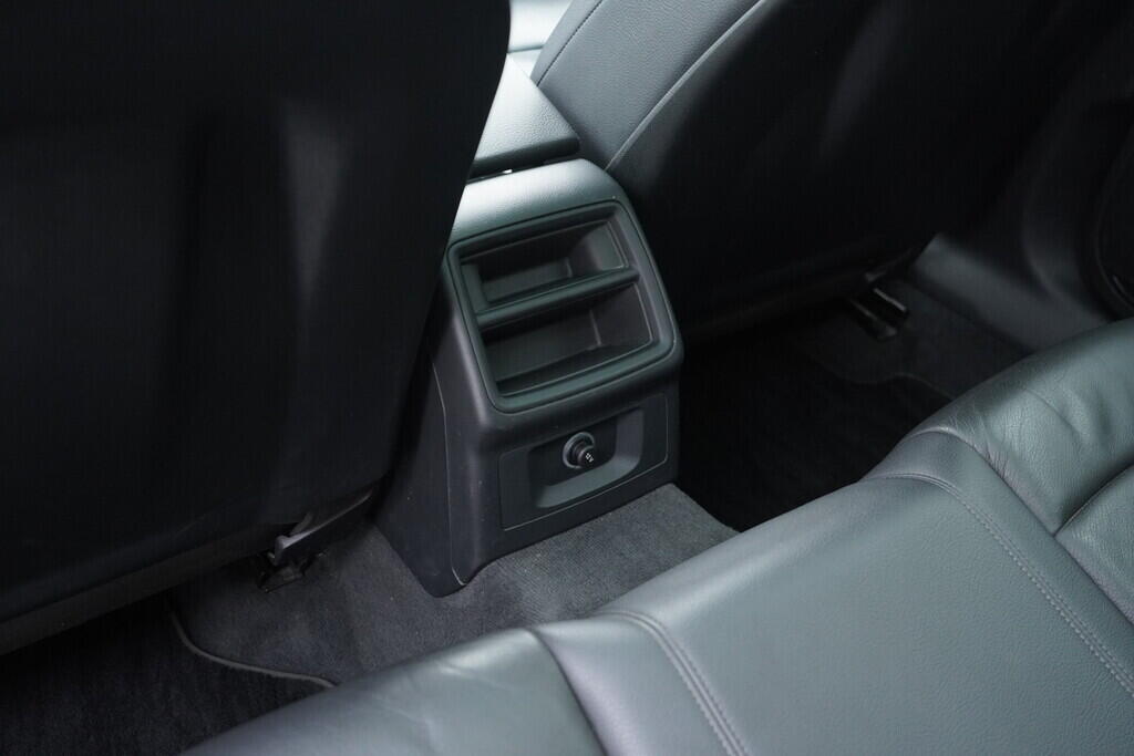 OV190V08687_47.webp_A4 AVANT Ultra 2.0 TDI 110 kW manuál